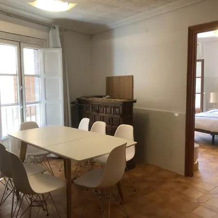 Casa Galeria De Aljibes טולדו