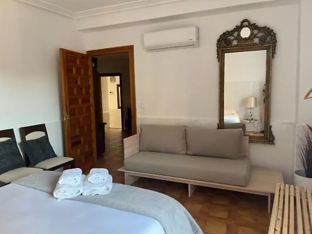 Casa Galeria De Aljibes * 톨레도